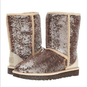 Ugg classic short sparkles champagne boot